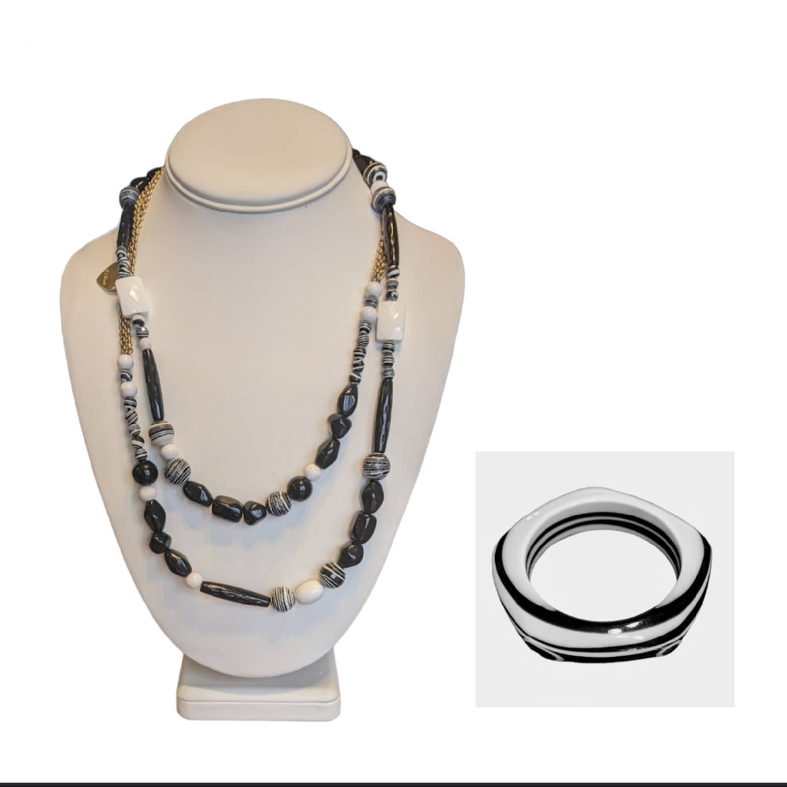 Furla Black And White Swirl Chunky Bead Necklace And Bangle Bracelet Set